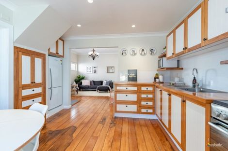 Photo of property in 46 William Street, Petone, Lower Hutt, 5012