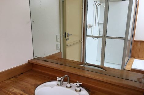 Photo of property in 2/4 Maidstone Road, Ilam, Christchurch, 8041