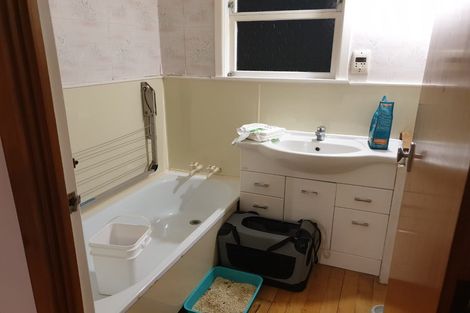 Photo of property in 809 Beach Road, Browns Bay, Auckland, 0630