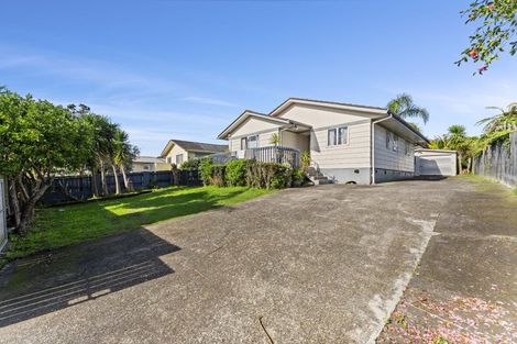 Photo of property in 35 Wickman Way, Mangere East, Auckland, 2024