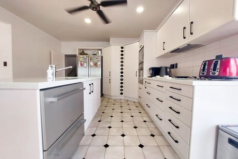 Photo of property in 450 River Road, Fairfield, Hamilton, 3214