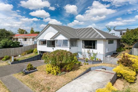 Photo of property in 66 Saint James Street, Richmond Heights, Taupo, 3330