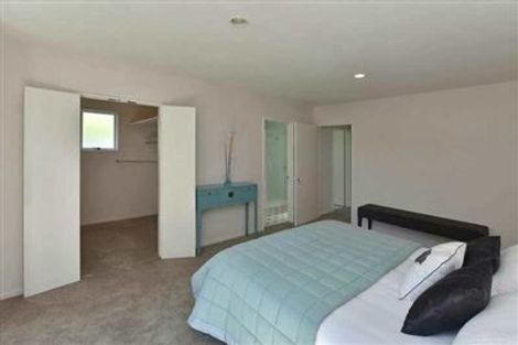 Photo of property in 2/136 Memorial Avenue, Burnside, Christchurch, 8053