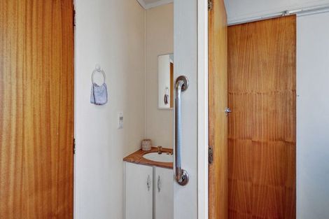 Photo of property in 53 Brennan Place, Opunake, 4616