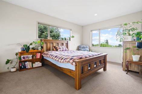 Photo of property in 28a Wairere Road, The Gardens, Auckland, 2105