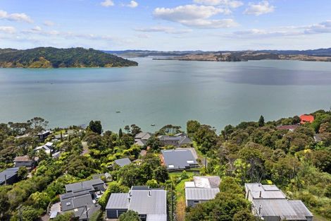 Photo of property in 92 Greenslade Road, Raglan, 3295