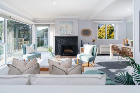 Photo of property in 77 The Parade, Paekakariki, 5034