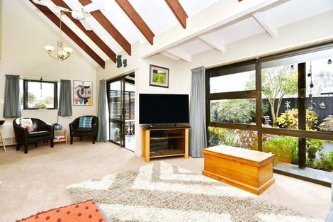 Photo of property in 46 Bishopsworth Street, Hillsborough, Christchurch, 8022