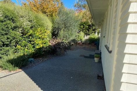 Photo of property in 28 Keirunga Road, Havelock North, 4130