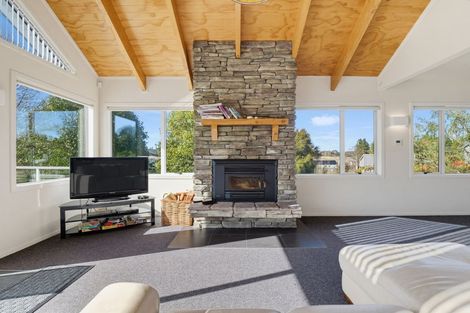 Photo of property in 2 Kowhai Way, Ohakune, 4625