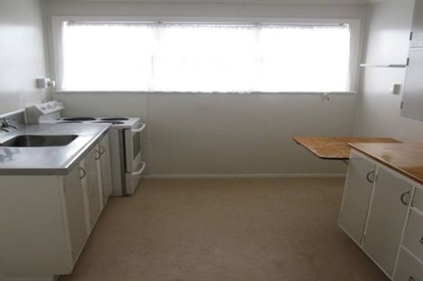 Photo of property in 35 Atiawa Crescent, Waiwhetu, Lower Hutt, 5010