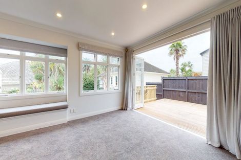 Photo of property in 45 Kiwi Road, Point Chevalier, Auckland, 1022