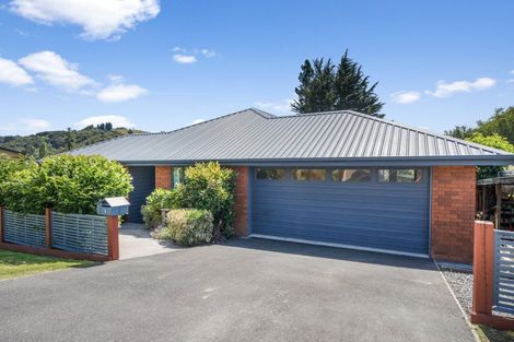 Photo of property in 4 Coach Road, Fairfield, Dunedin, 9018