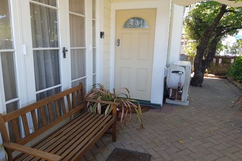 Photo of property in 153 Coutts Street, Kilbirnie, Wellington, 6022