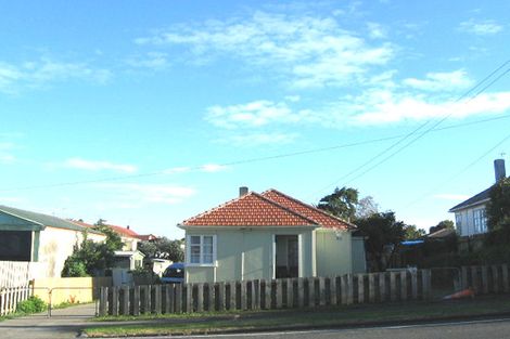 Photo of property in 98 Avenue Road, Otahuhu, Auckland, 1062
