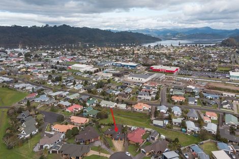 Photo of property in 8 Oribi Place, Whitianga, 3510