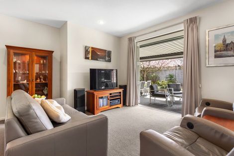 Photo of property in 38 Acacia Avenue, Rangiora, 7400