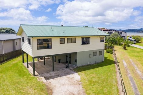 Photo of property in 103 Buffalo Beach Sh25 Road, Whitianga, 3510