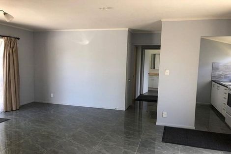 Photo of property in 35a Avondale Road, Avondale, Auckland, 1026