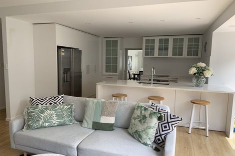 Photo of property in 14 Conacher Close, East Tamaki Heights, Auckland, 2016