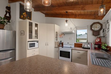 Photo of property in 2/33 Kea Street, Katikati, 3129