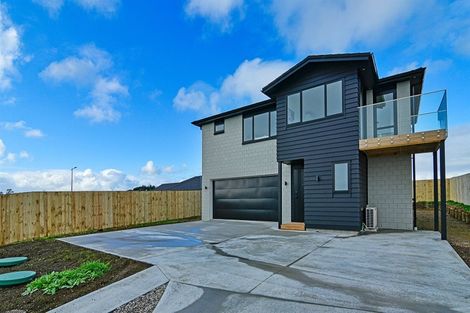 Photo of property in 3 Okohaka Avenue, Glenbrook, Waiuku, 2681