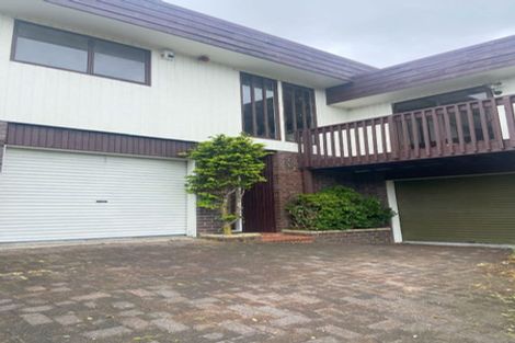 Photo of property in 18 Prince Regent Drive, Half Moon Bay, Auckland, 2012
