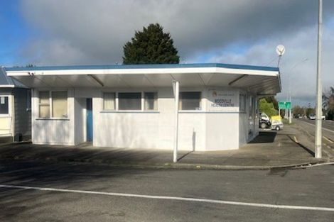 Photo of property in 58 Mclean Street, Woodville, 4920