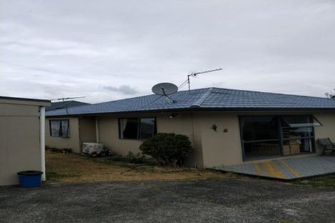 Photo of property in 64a Ridge Road, Howick, Auckland, 2014