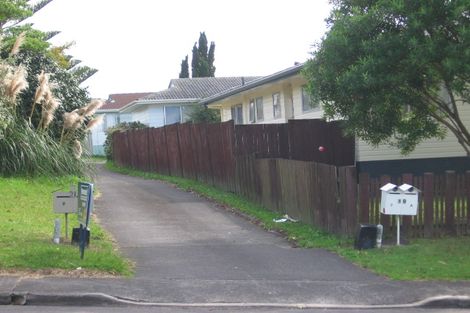 Photo of property in 2/21 Solar Road, Glen Eden, Auckland, 0602