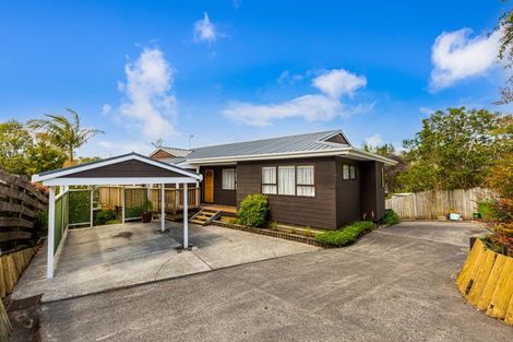 Photo of property in 2/17 Duncan Avenue, Te Atatu South, Auckland, 0610