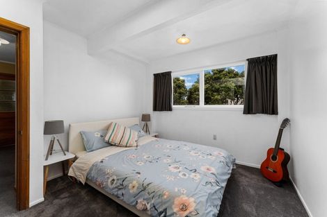 Photo of property in 169 Conclusion Street, Ascot Park, Porirua, 5024