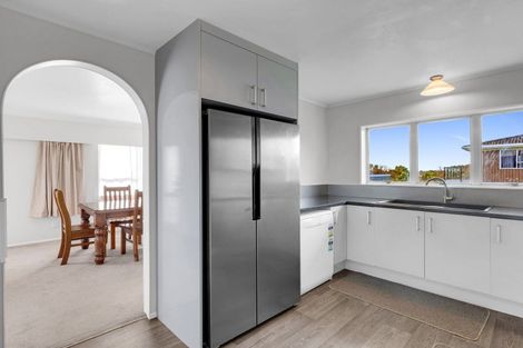 Photo of property in 40 Russleigh Drive, Dinsdale, Hamilton, 3204