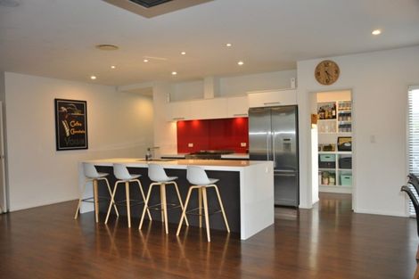 Photo of property in 11 Kirkpatrick Place, Havelock North, 4130