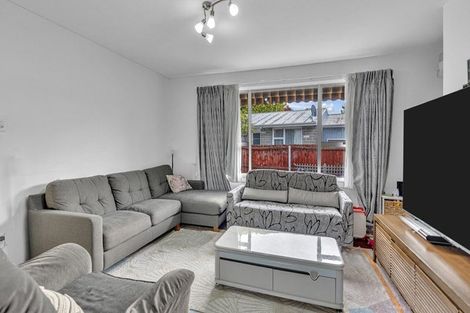 Photo of property in 51 Lochee Road, Upper Riccarton, Christchurch, 8041