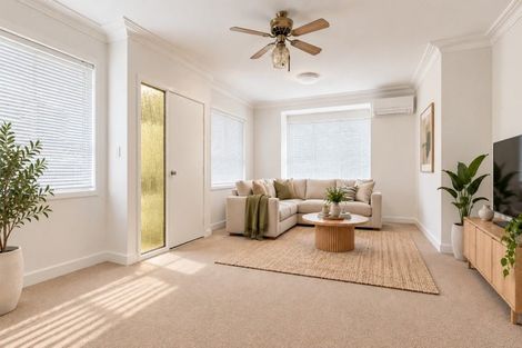 Photo of property in 1/184 Centreway Road, Orewa, 0931