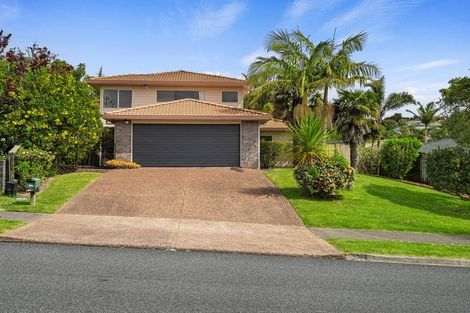 Photo of property in 46 Unsworth Drive, Unsworth Heights, Auckland, 0632