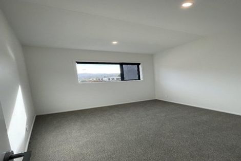 Photo of property in 12/33 Raukawa Street, Stokes Valley, Lower Hutt, 5019