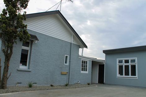 Photo of property in 972 Tremaine Avenue, Roslyn, Palmerston North, 4414