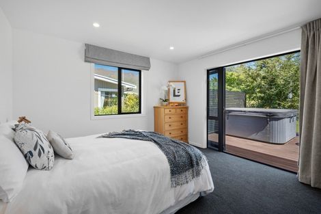 Photo of property in 156 Upton Street, Wanaka, 9305