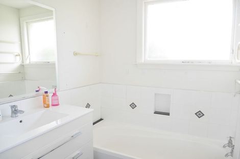 Photo of property in 14 West-watson Avenue, Hillmorton, Christchurch, 8025