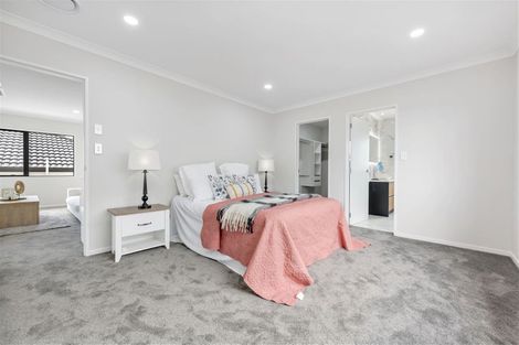 Photo of property in 4 Glann Lane, Flat Bush, Auckland, 2019