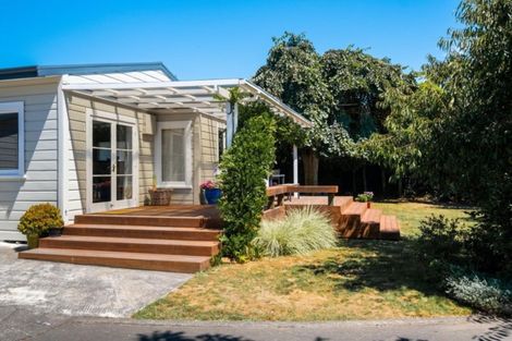 Photo of property in 5/16 Guthrie Road, Havelock North, 4130