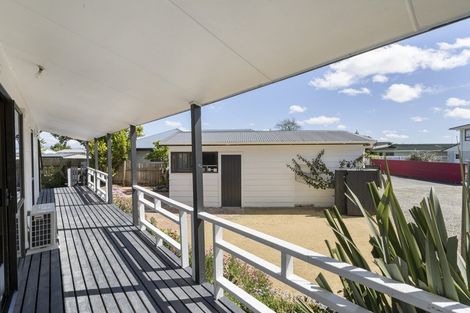 Photo of property in 32b Somerset Crescent, Highbury, Palmerston North, 4412