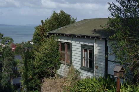 Photo of property in 841 Beach Road, Browns Bay, Auckland, 0630