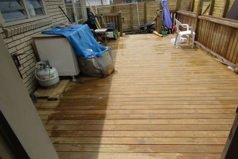 Photo of property in 72 Mclean Avenue, Papatoetoe, Auckland, 2025