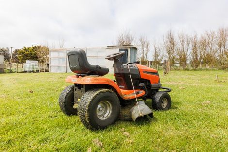 Photo of property in 46 Nuku Street, Tangimoana, 4822