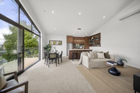 Photo of property in 4/44 Byron Street, Leamington, Cambridge, 3432