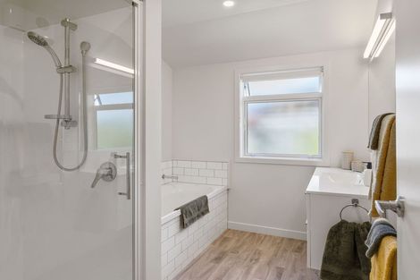 Photo of property in 3 Kohia Place, Wharewaka, Taupo, 3330