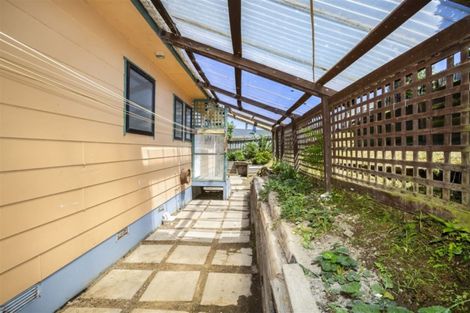 Photo of property in 29 Almora View, Ascot Park, Porirua, 5024